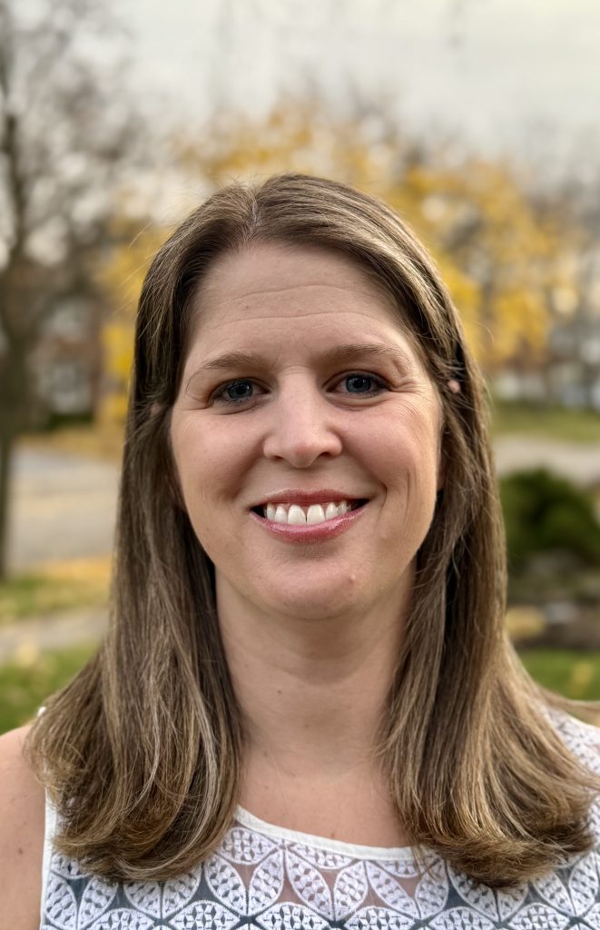 Alicia Glynn, teen group facilitator